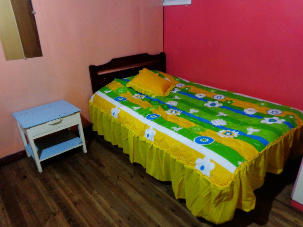 Hostal Yumbo Imperial Quito Habitación foto