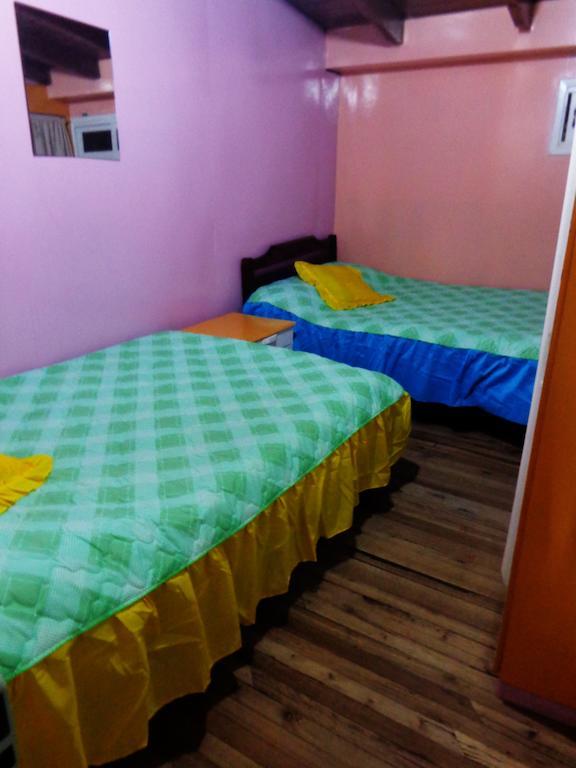 Hostal Yumbo Imperial Quito Habitación foto