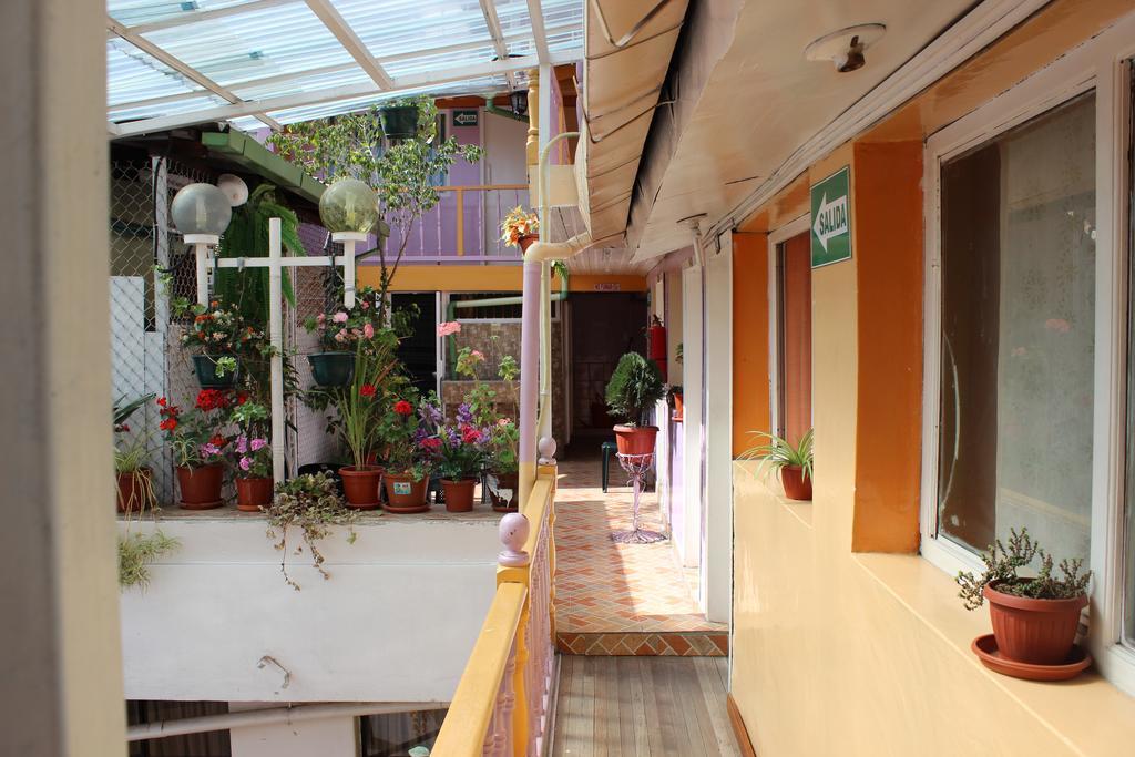 Hostal Yumbo Imperial Quito Exterior foto